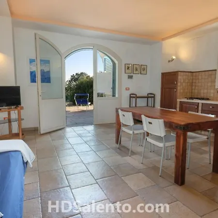 Vila Artezia Pescoluse *